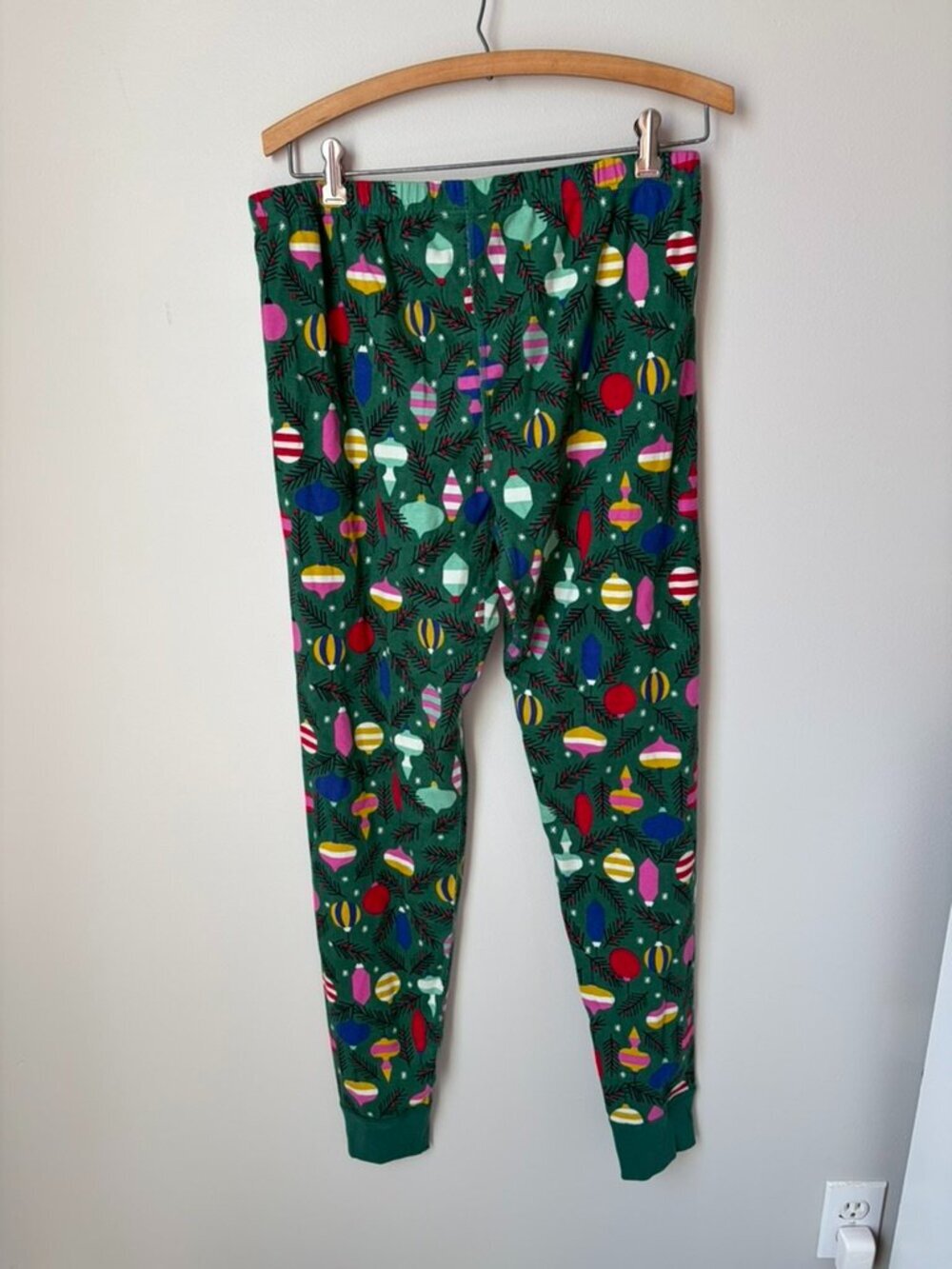 Hanna Andersson Long John Pajama Set In Delightful Decorations Pattern Large - Picture 4 of 10